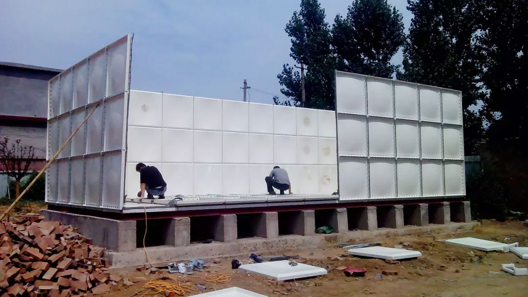 氟碳漆在玻璃鋼上應用