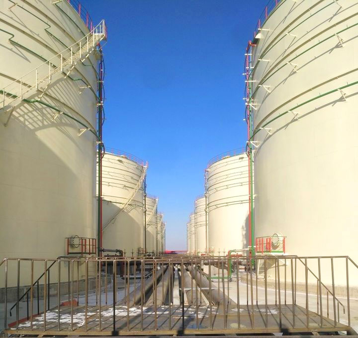 無溶劑環氧涂料用于儲罐內壁